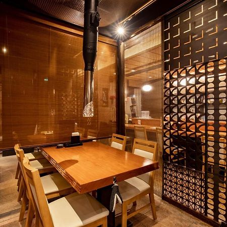Kanazawa Central Hotel Bagian luar foto